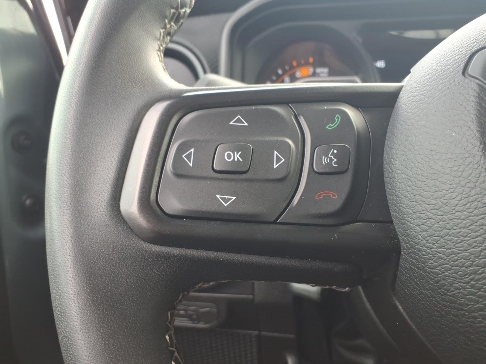 Certified Used 2025 Gray Jeep Rubicon image 28