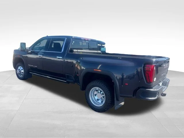 Used 2024 Titanium Rush Metallic GMC Denali image 2