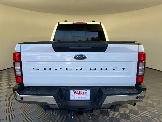 Used 2022 White Ford Lariat image 6