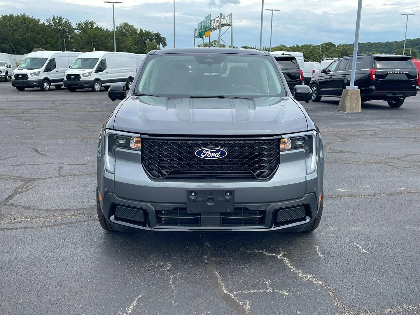 New 2026 Carbonized Gray Metallic Ford LARIAT image 8