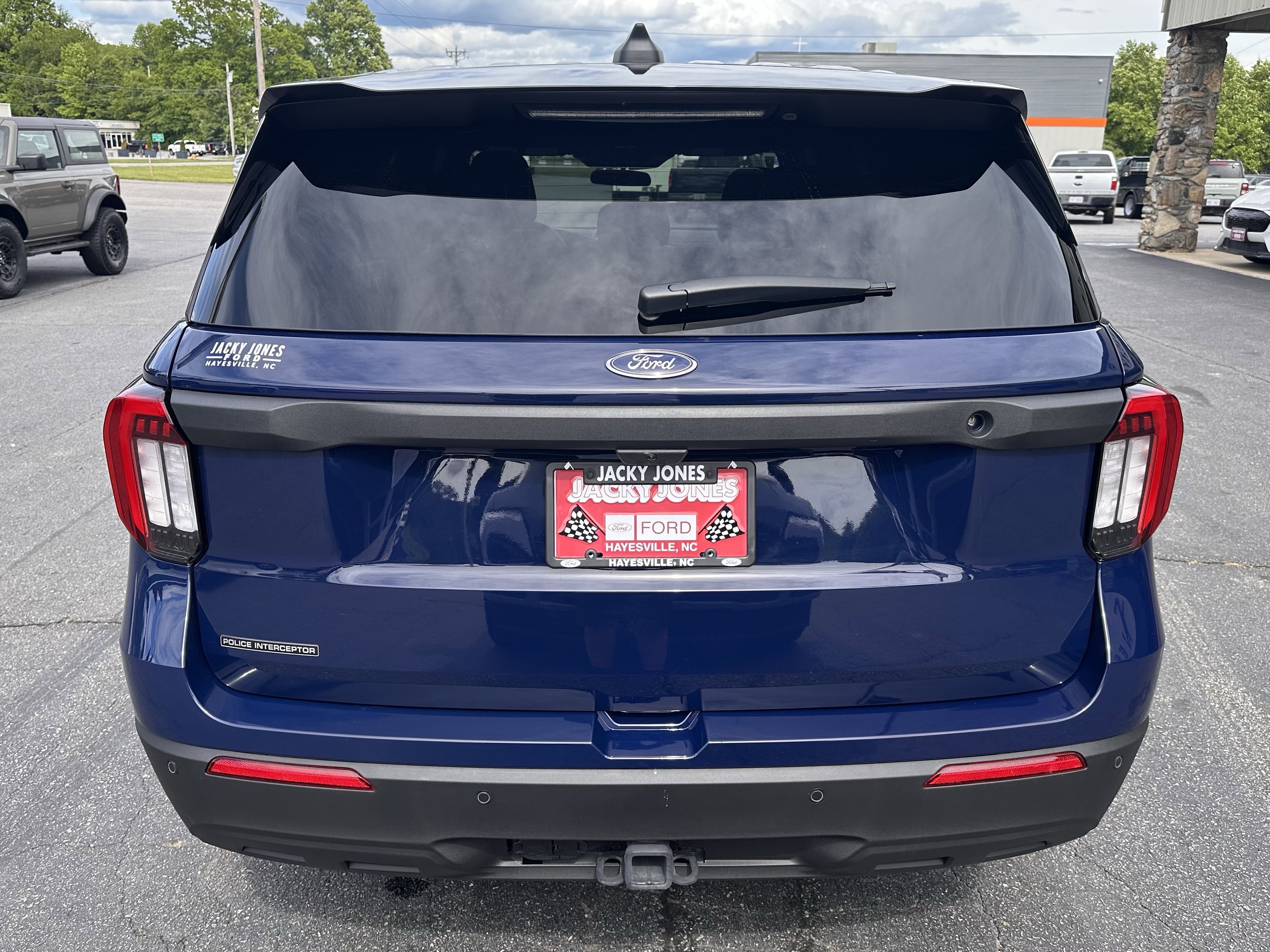 Used 2025 Dark Blue Ford AWD image 8