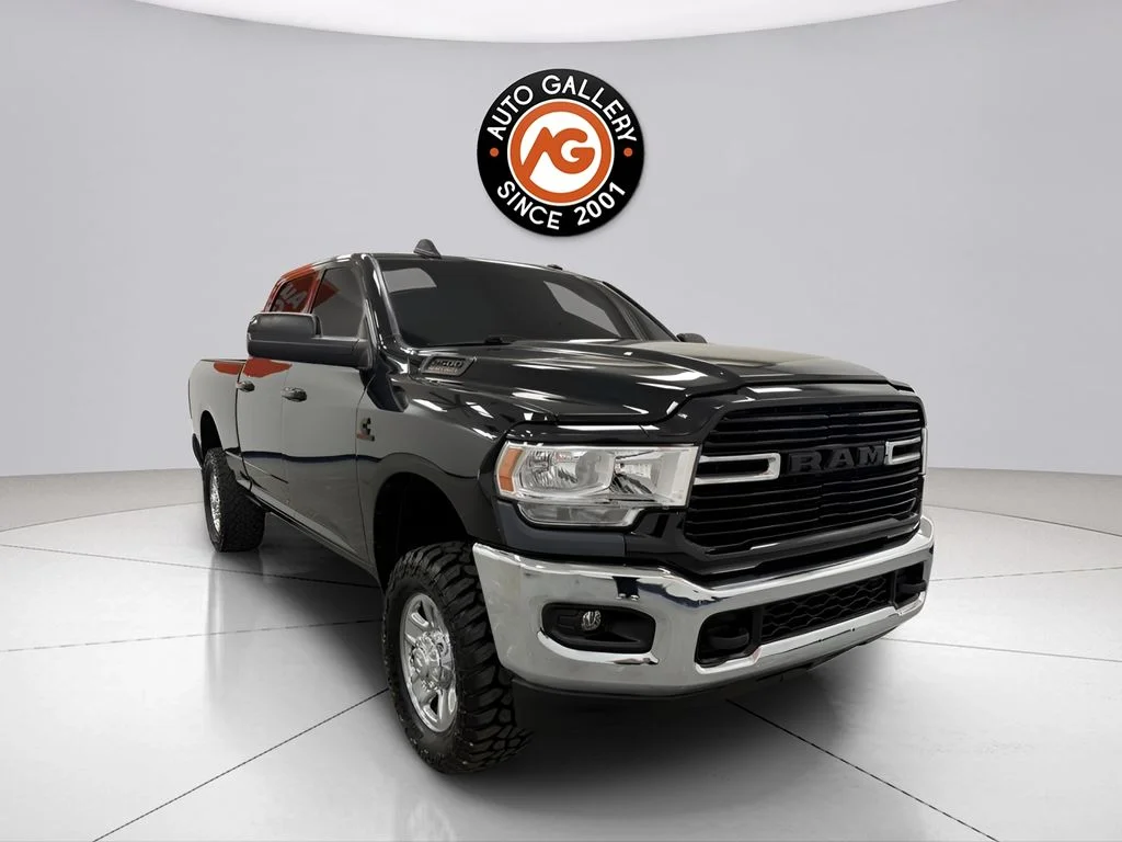 2021 RAM 2500 Big Horn 4X4 Crew Cab SWB's photo