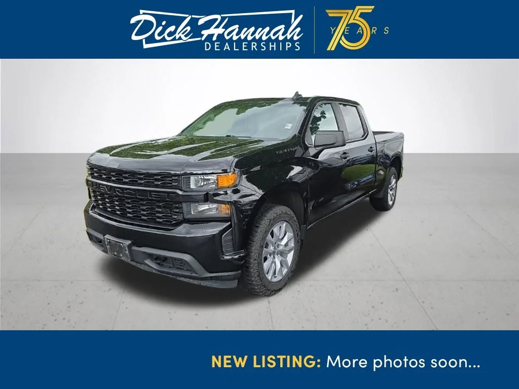 2022 Chevrolet Silverado 1500 Custom 4X4 Crew Cab Short Box's photo