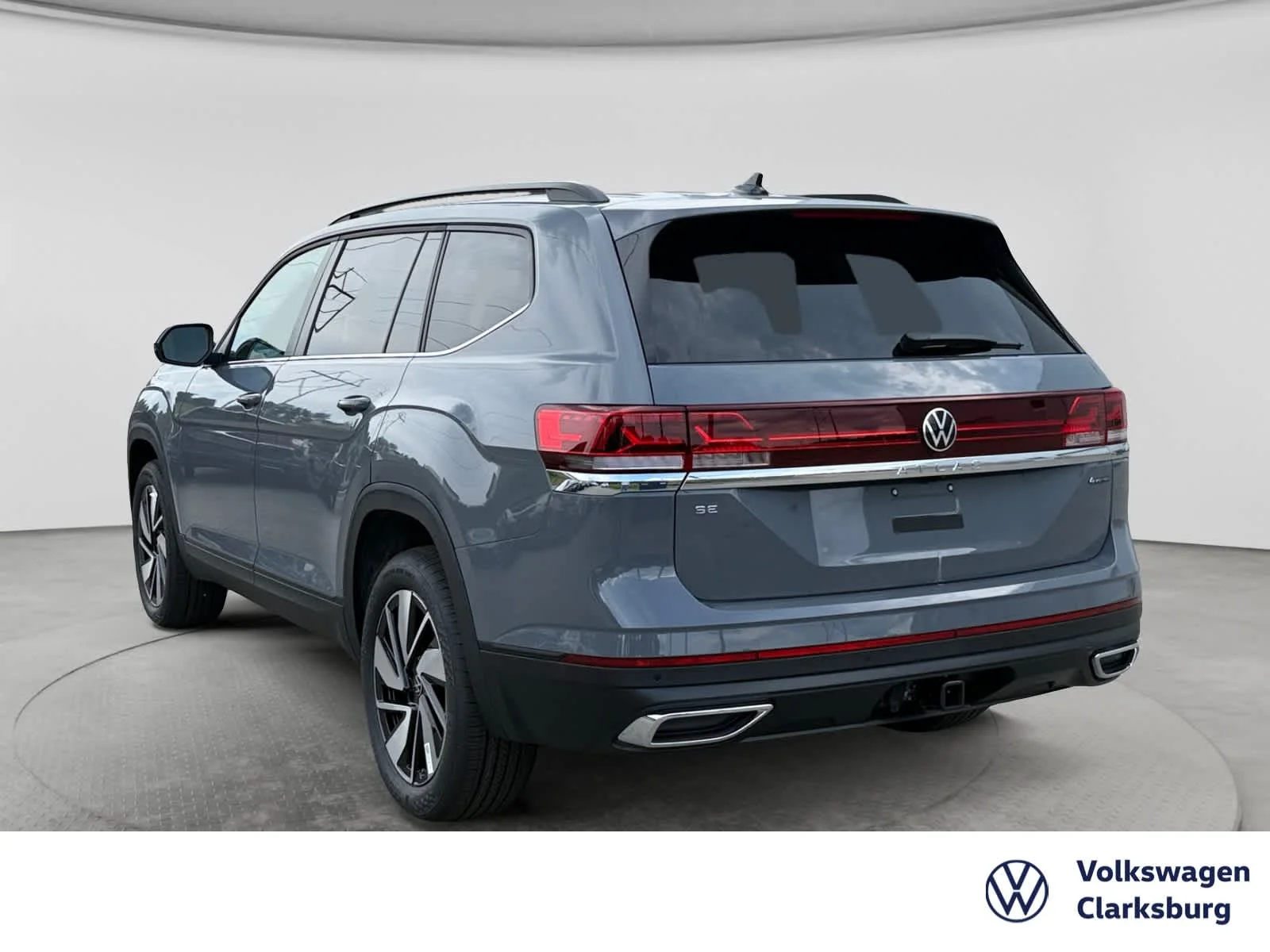 New 2026 Pure Gray Volkswagen 2.0T SE w/Technology image 7