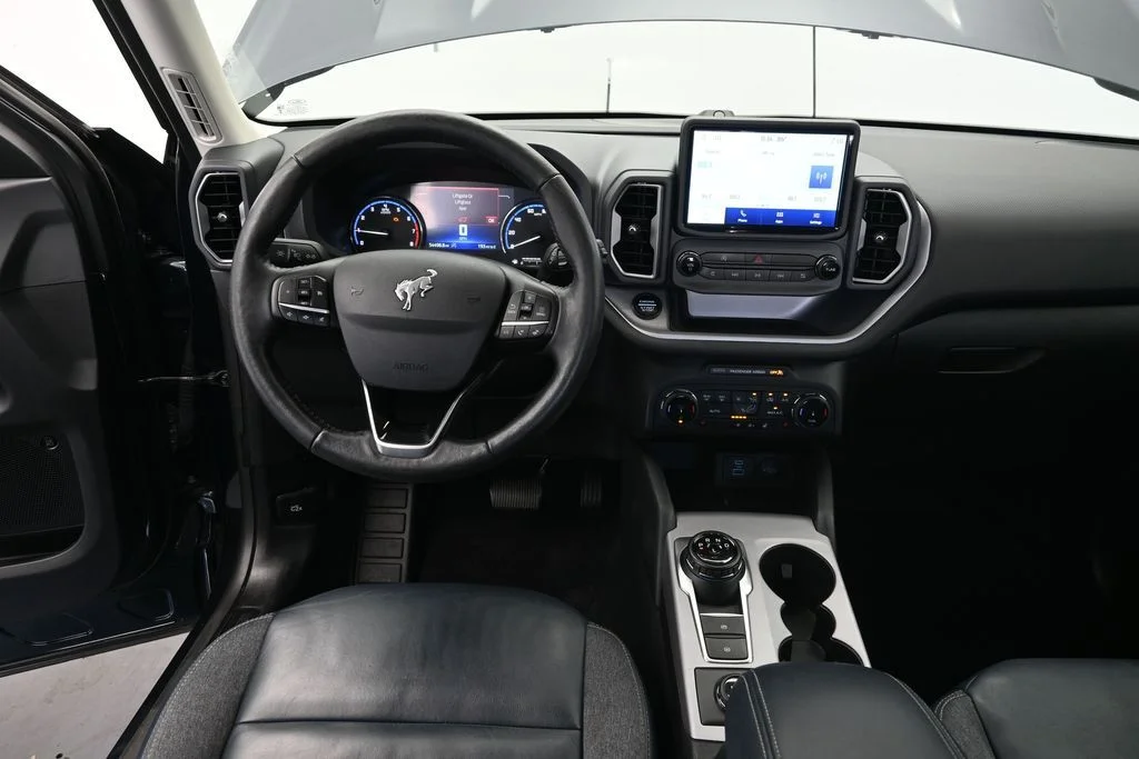 Used 2022 Blue Metallic Ford Outer Banks image 24