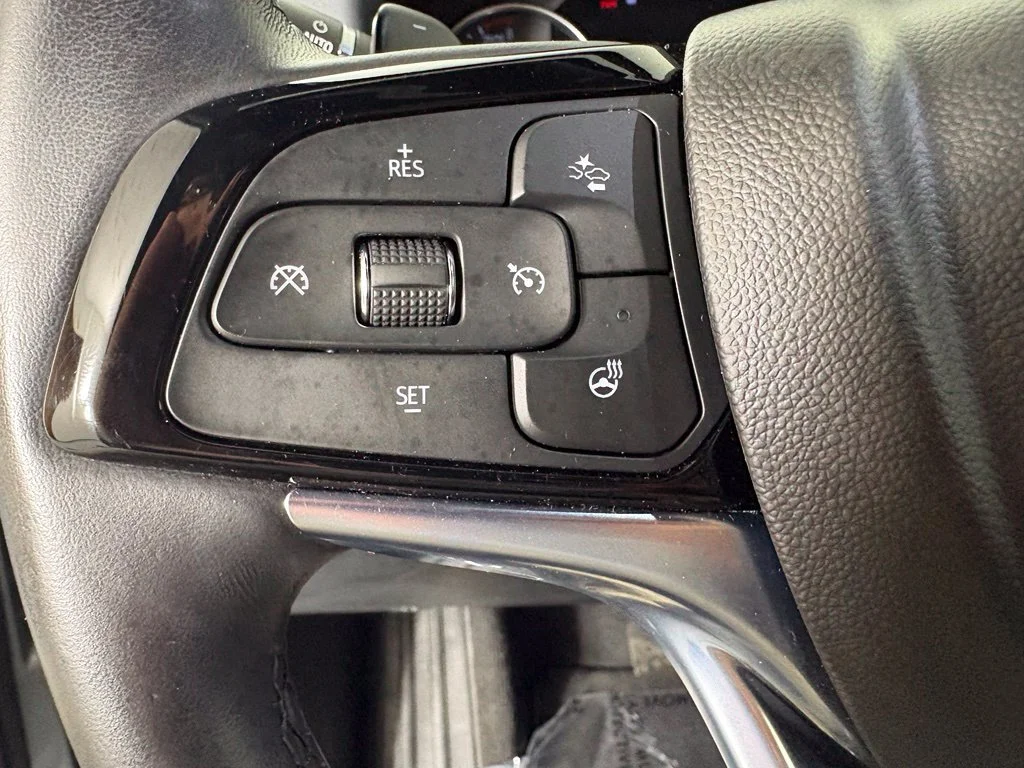 Used 2023 Gray Buick Premium Group image 25