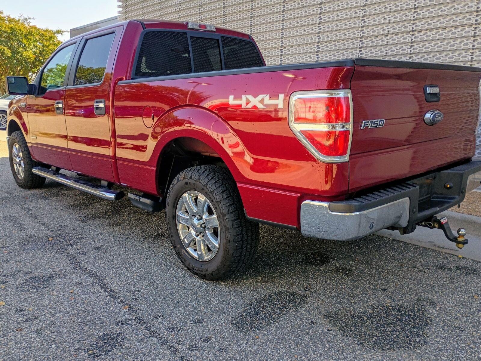Used 2014 Ruby Red Metallic Tinted Clearcoat Ford XLT image 6