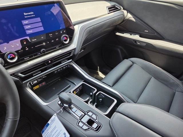 New 2026 Wind Chill Pearl Lexus LUXURY AWD image 40