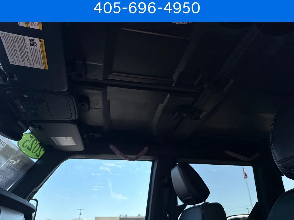 Pre-Owned 2025 Ford Bronco Outer Banks