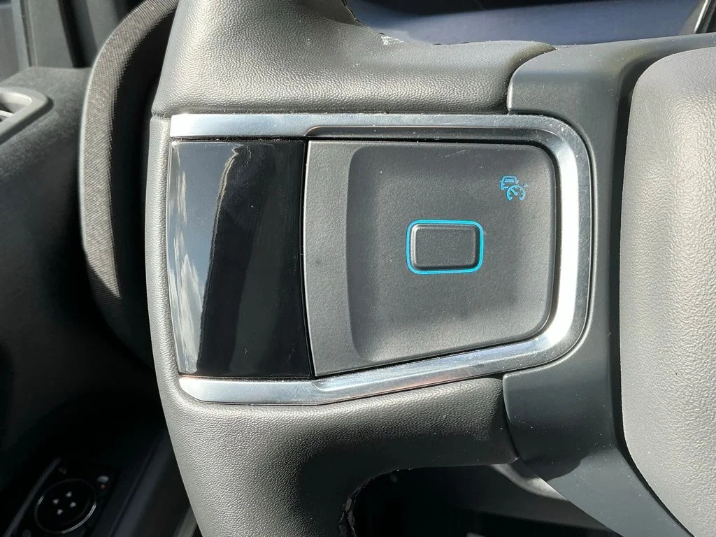 Used 2025 Black Ford Active image 33