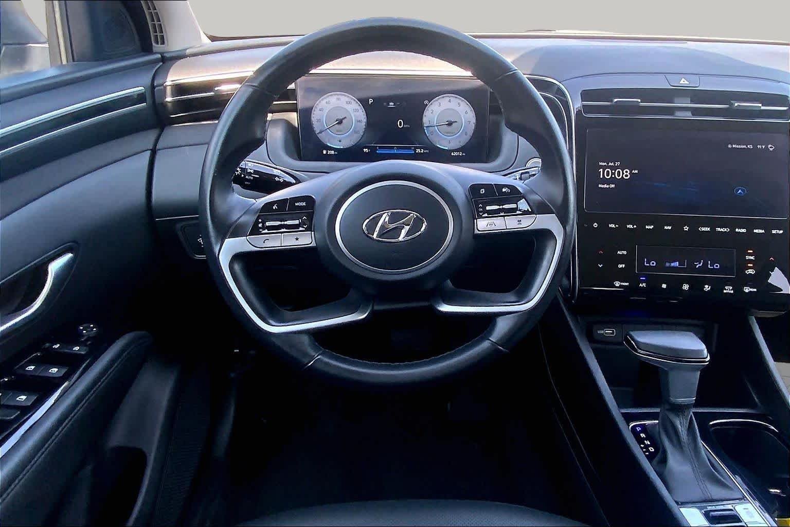 Used 2023 Serenity White Pearl Hyundai XRT image 6