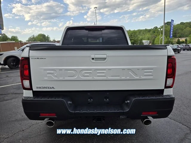 New 2026 Platinum White Pearl Honda RTL image 6