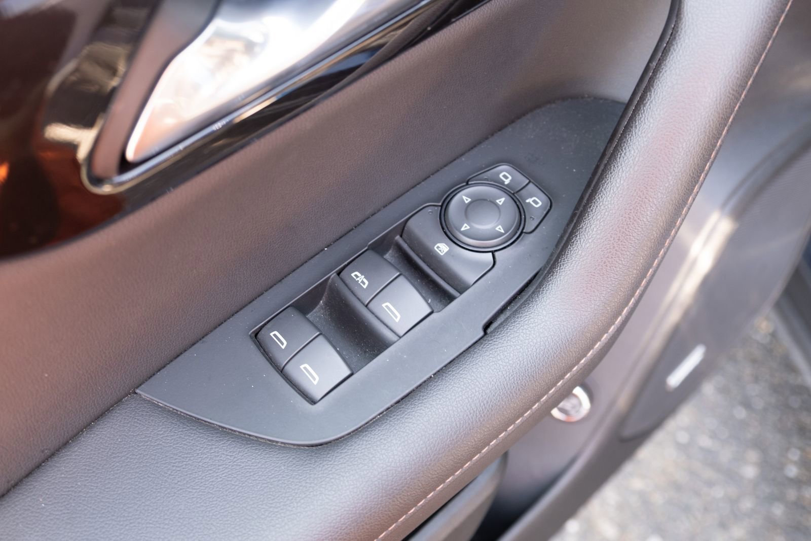 Used 2023 Blue Glow Metallic Chevrolet Premier image 15