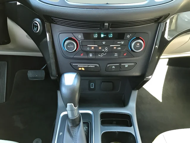 Used 2017 White Ford Titanium image 16