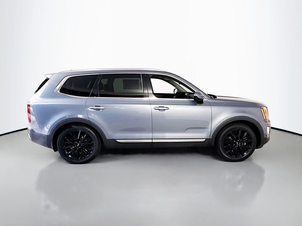 Used 2020 Everlasting Silver Kia SX image 12