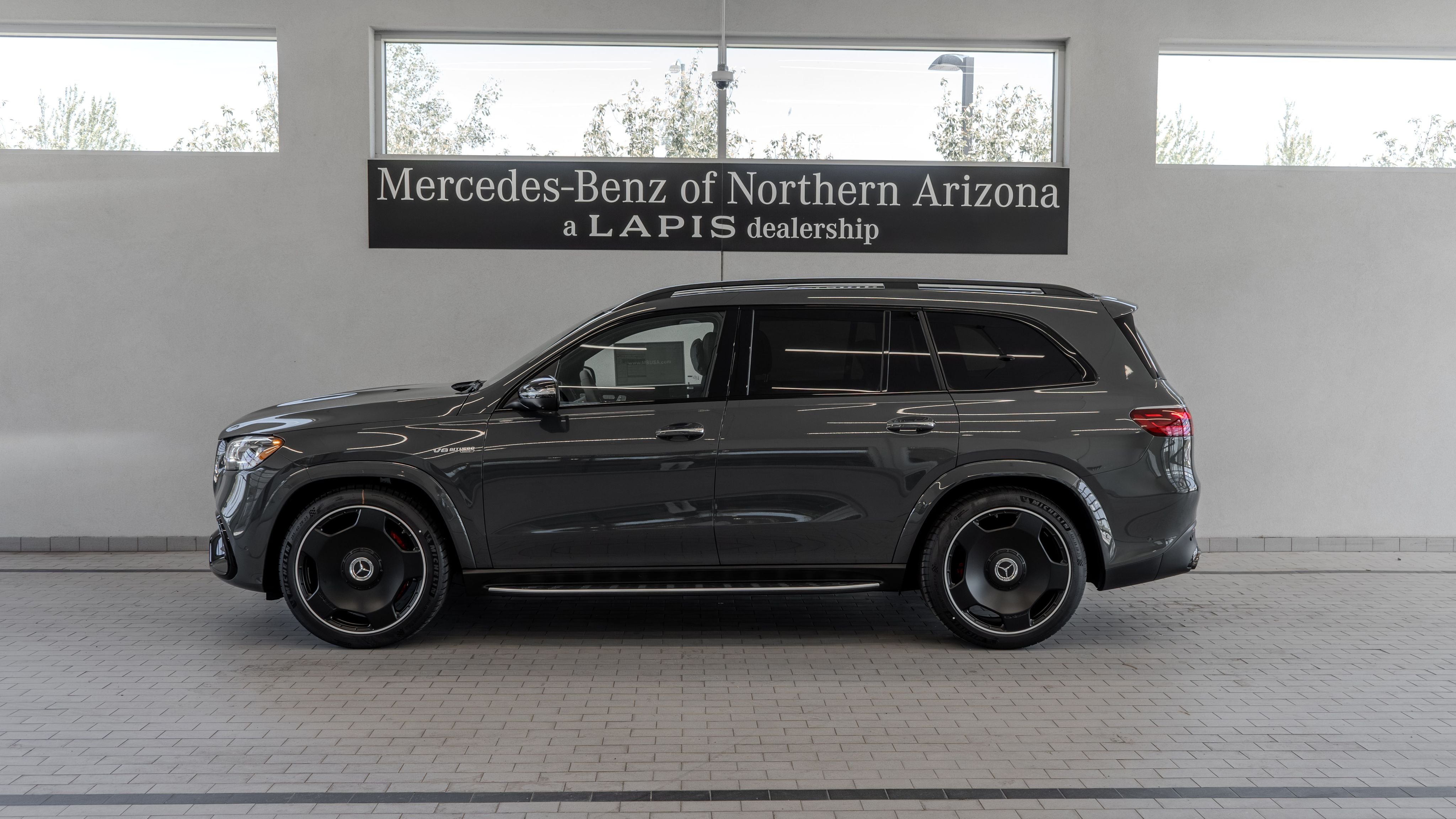 New 2026 MANUFAKTUR Silicon Grey Mercedes-Benz GLS 63 AMG® image 2