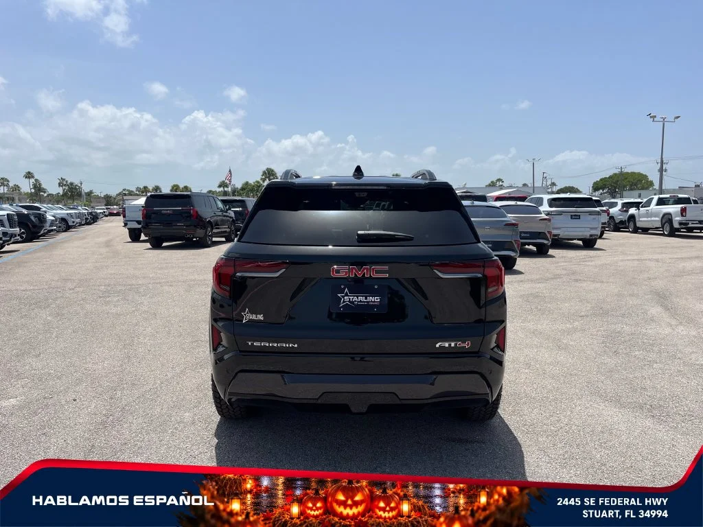 2026 GMC Terrain AT4 - Photo 6