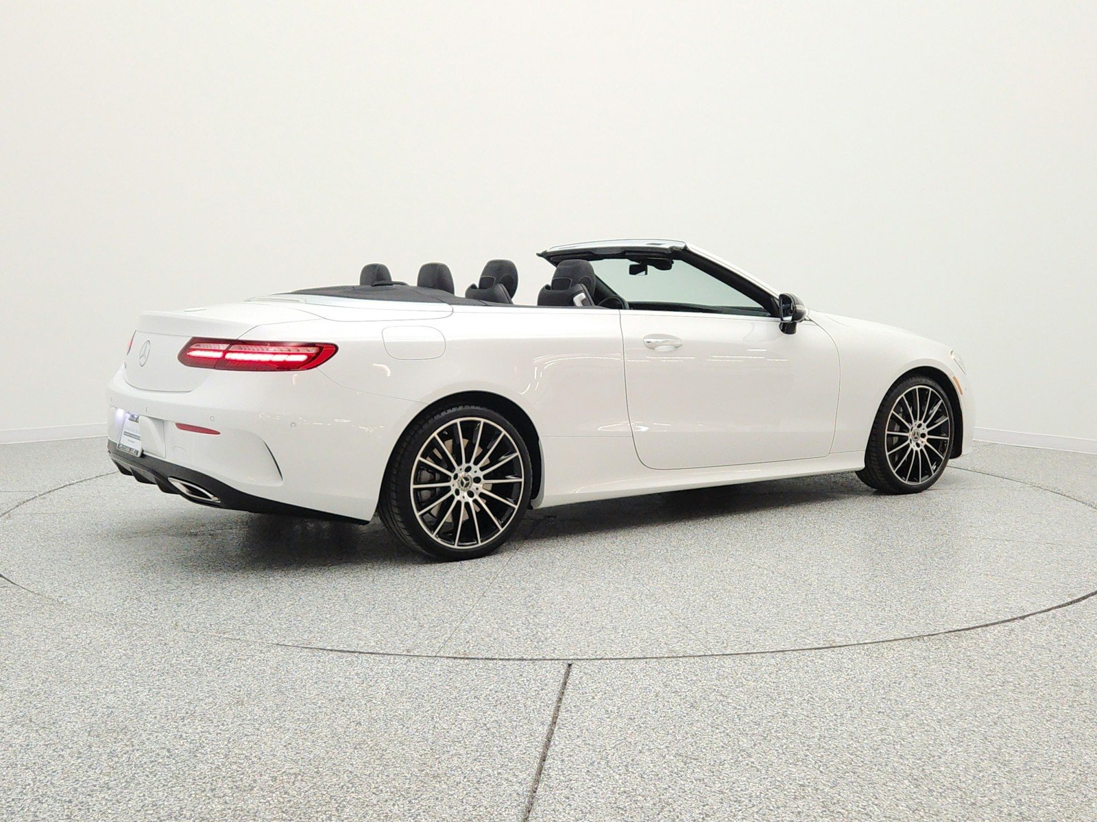 Used 2023 Moonlight White Mercedes-Benz E 450 RWD Cabriolet image 23