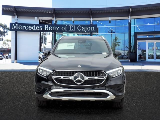New 2026 Black Mercedes-Benz GLC 300 image 2