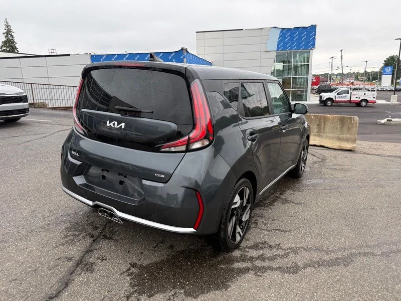 Used 2024 Gray Kia GT-Line image 8