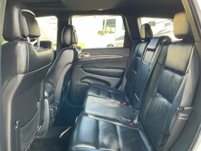 Used 2015 White Jeep Limited image 22