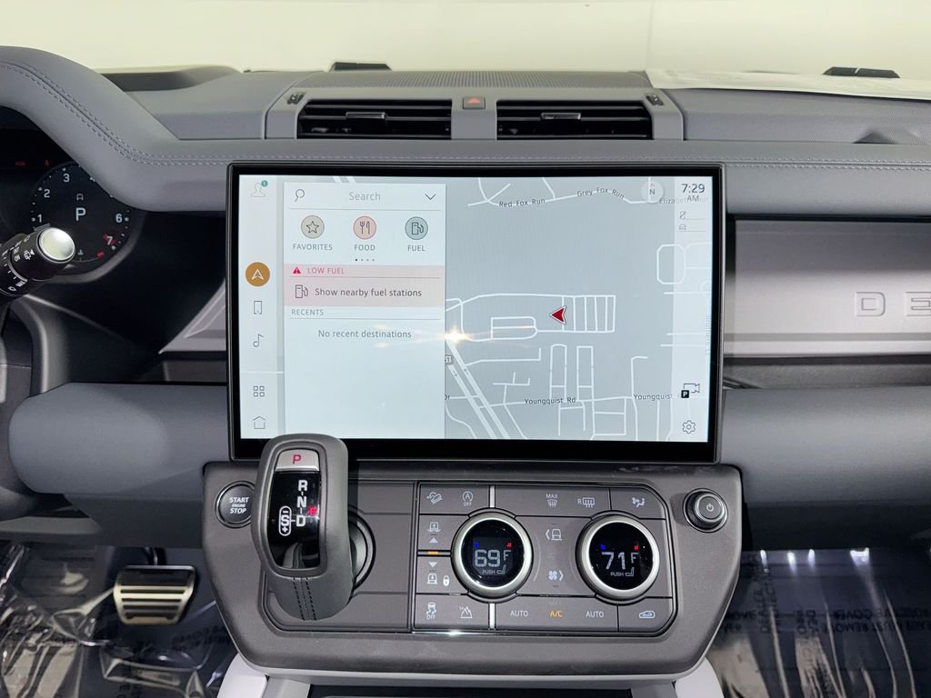 2026 Land Rover Defender X - Photo 17
