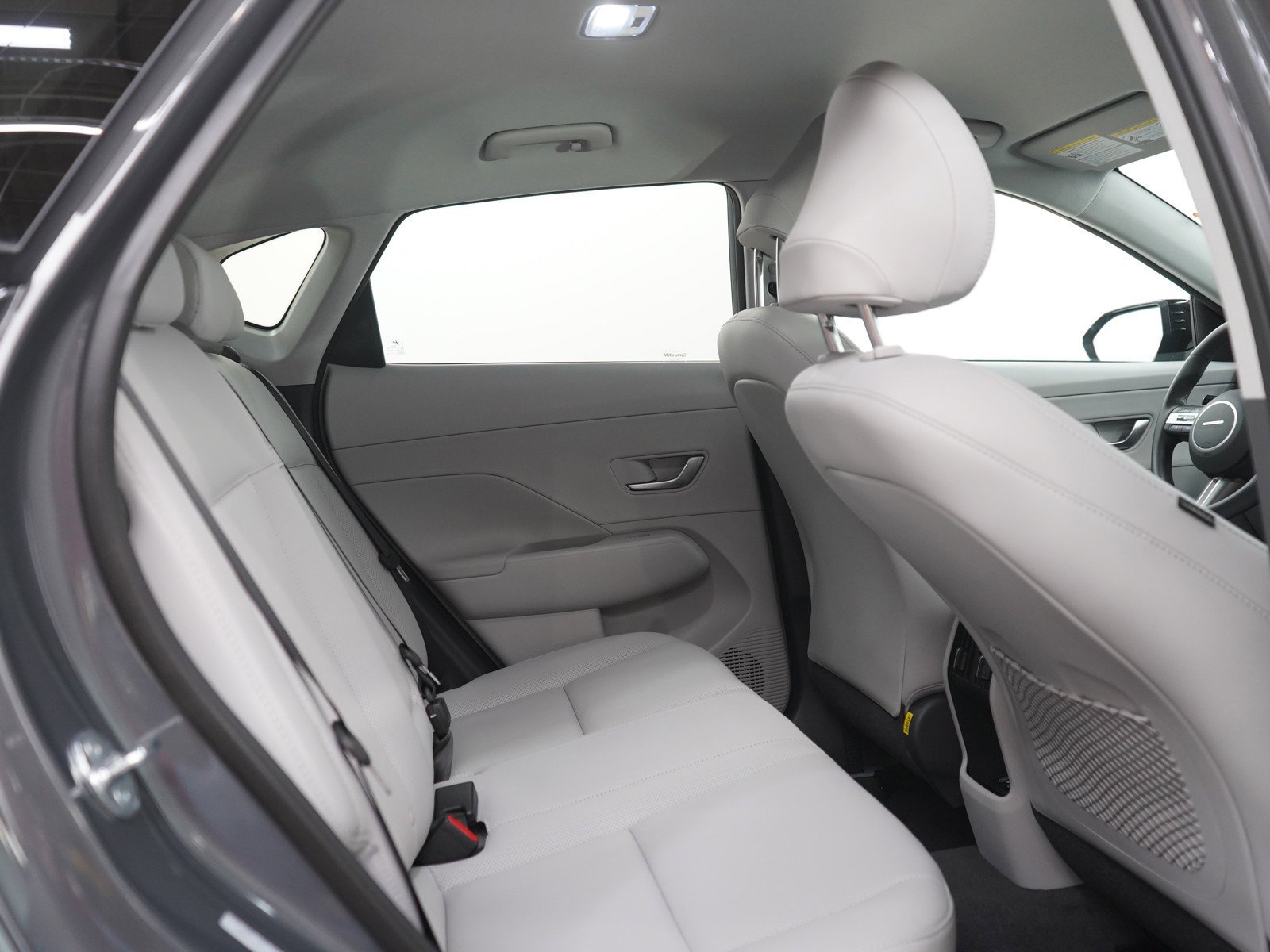 2026 Hyundai Kona SEL Premium - Photo 12