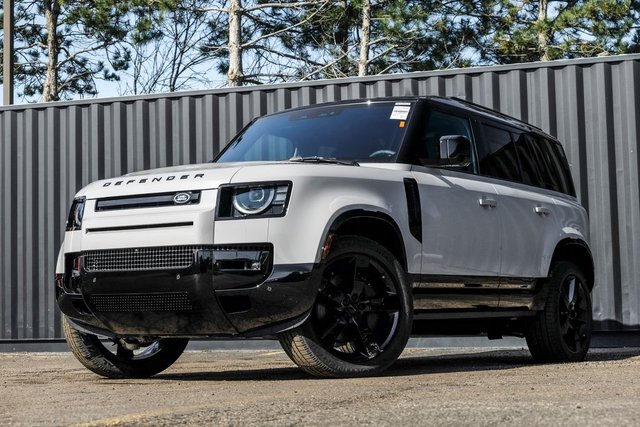 2026 Land Rover Defender 110 X-Dynamic SE