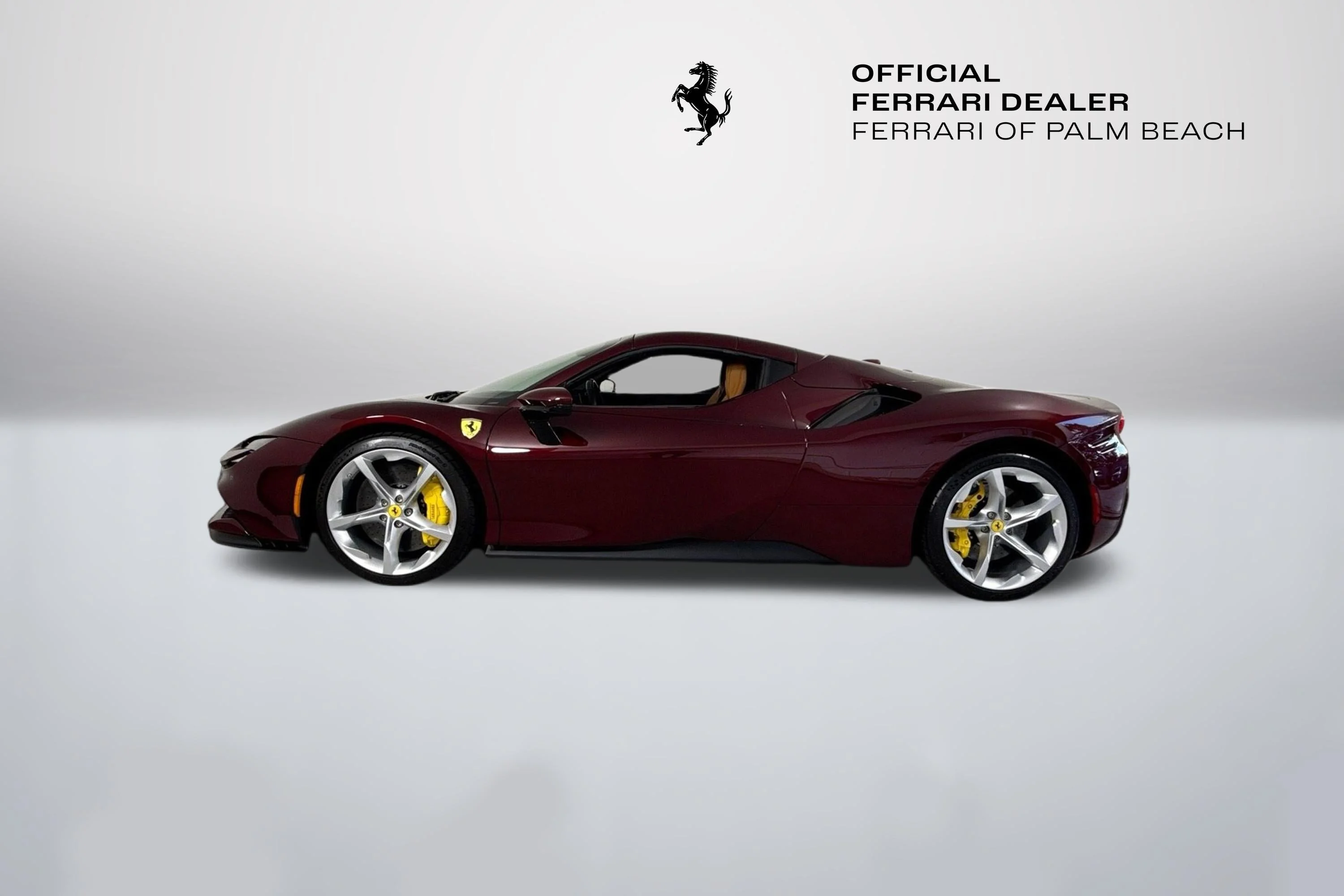 Certified Used 2024 Extra Sample Ferrari Base image 4