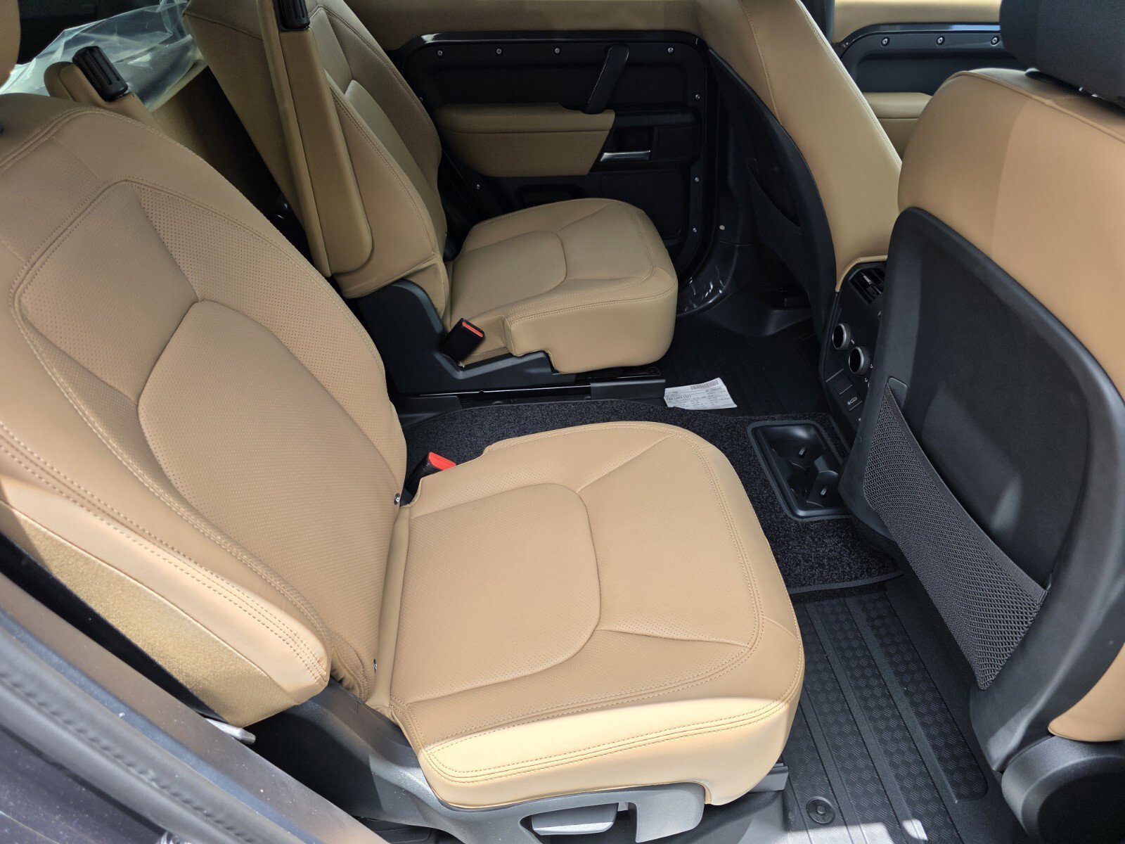 New 2026 Carpathian Grey Land Rover P300 S image 5