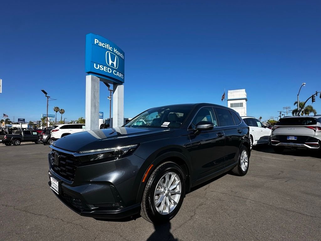 Used 2024 Gray Honda EX-L image 2