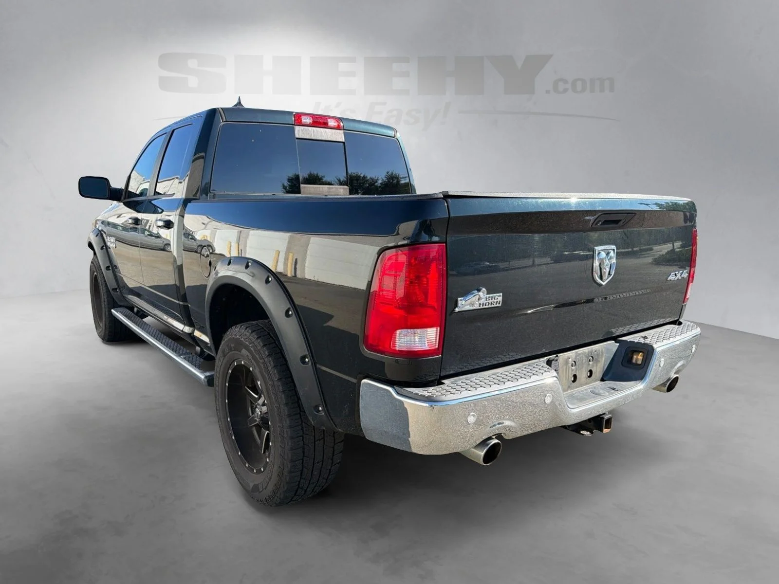 Used 2016 Black Forest Green Pearlcoat Ram Big Horn image 12