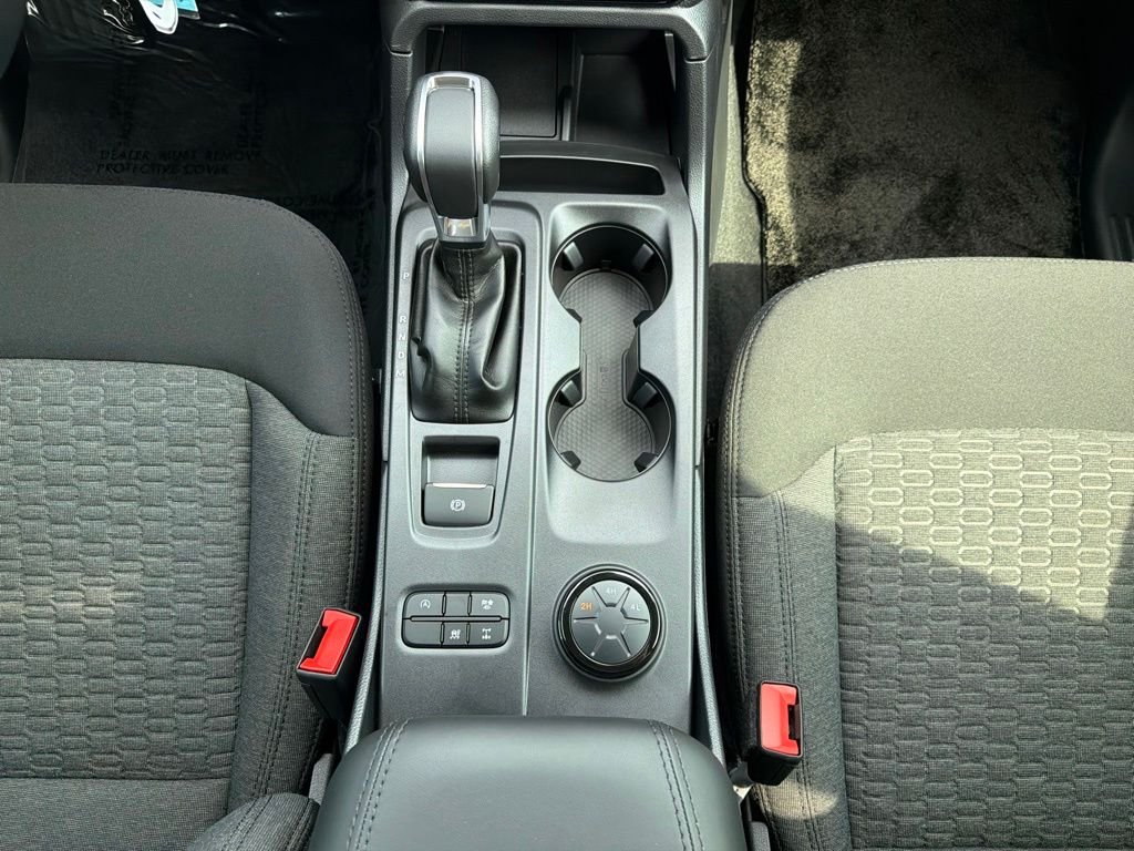 New 2026 Carbonized Gray Metallic Ford XLT image 29