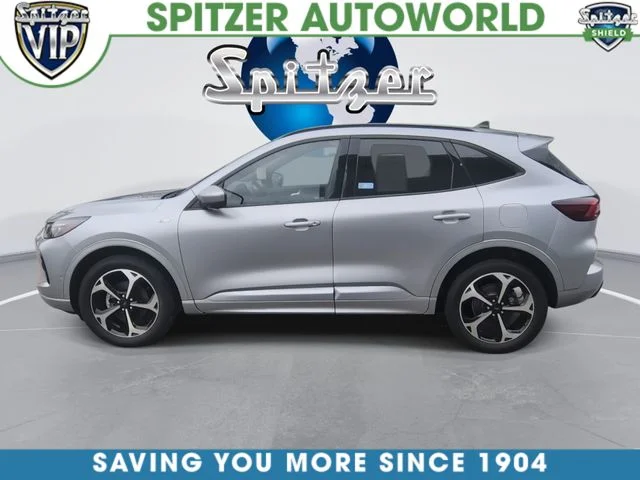 Used 2023 Silver Ford ST-Line Elite image 6