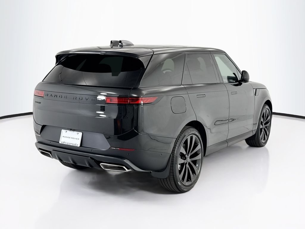 New 2026 Santorini Black Land Rover SE image 5