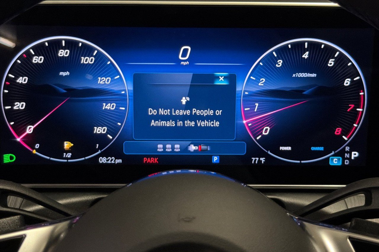 New 2026 MANUFAKTUR Alpine Grey Mercedes-Benz C 300 Sedan image 22