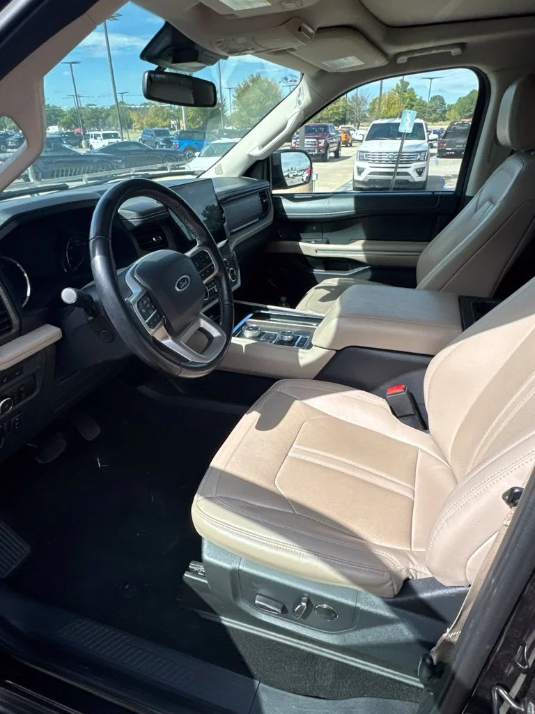 Used 2024 Agate Black Metallic Ford Limited image 7
