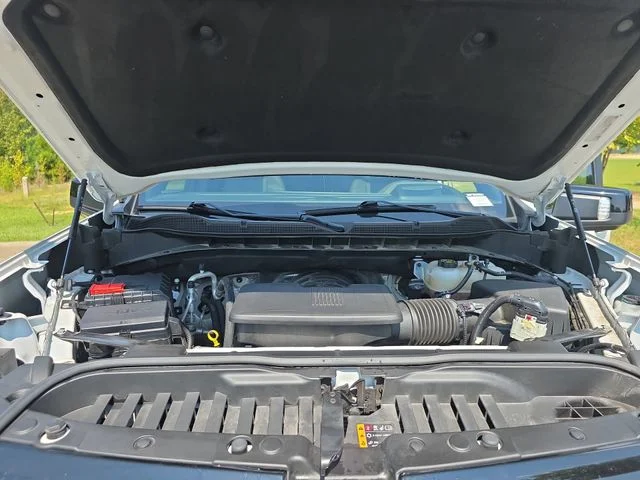 Used 2023 White Chevrolet ZR2 image 31