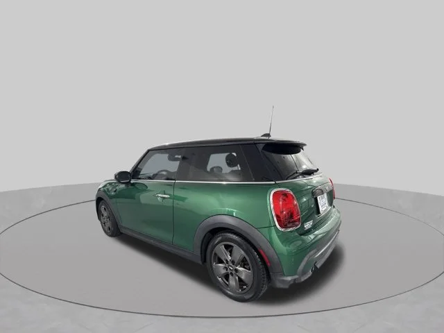 Used 2022 Green MINI Oxford Edition image 5