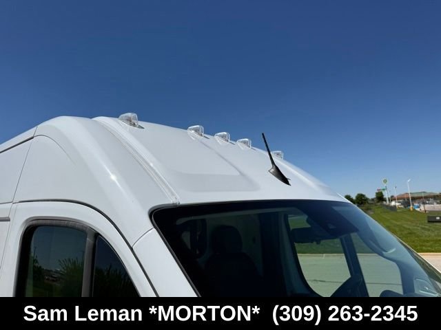 New 2026 Bright White Clear-Coat Exterior Paint Ram High Roof image 6