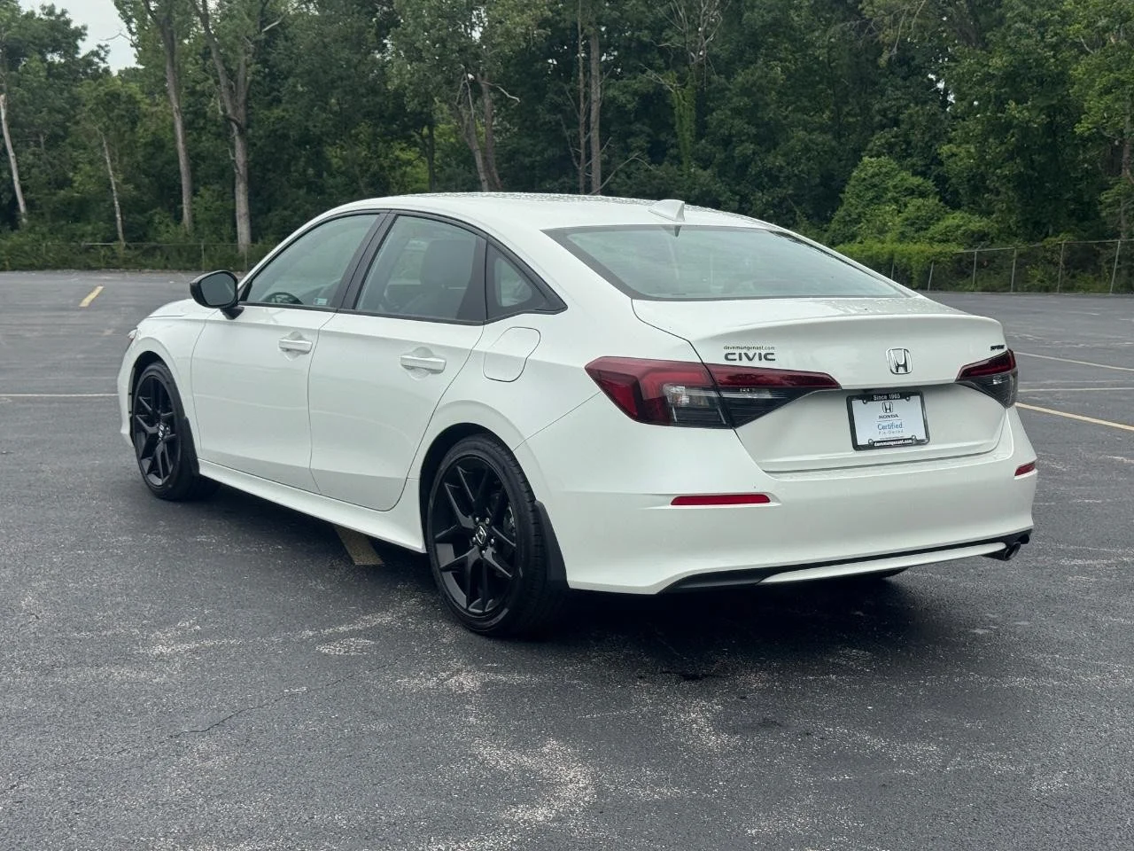 Certified Used 2026 Platinum White Pearl Honda 2WD SPORT image 7