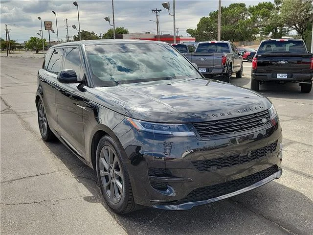 Used 2024 Santorini Black Metallic Land Rover Dynamic SE All-Wheel Drive image 6