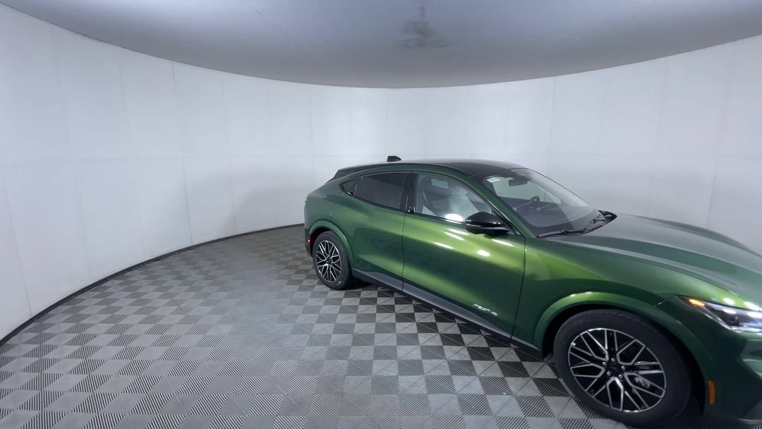New 2026 Eruption Green Metallic Ford Premium image 2