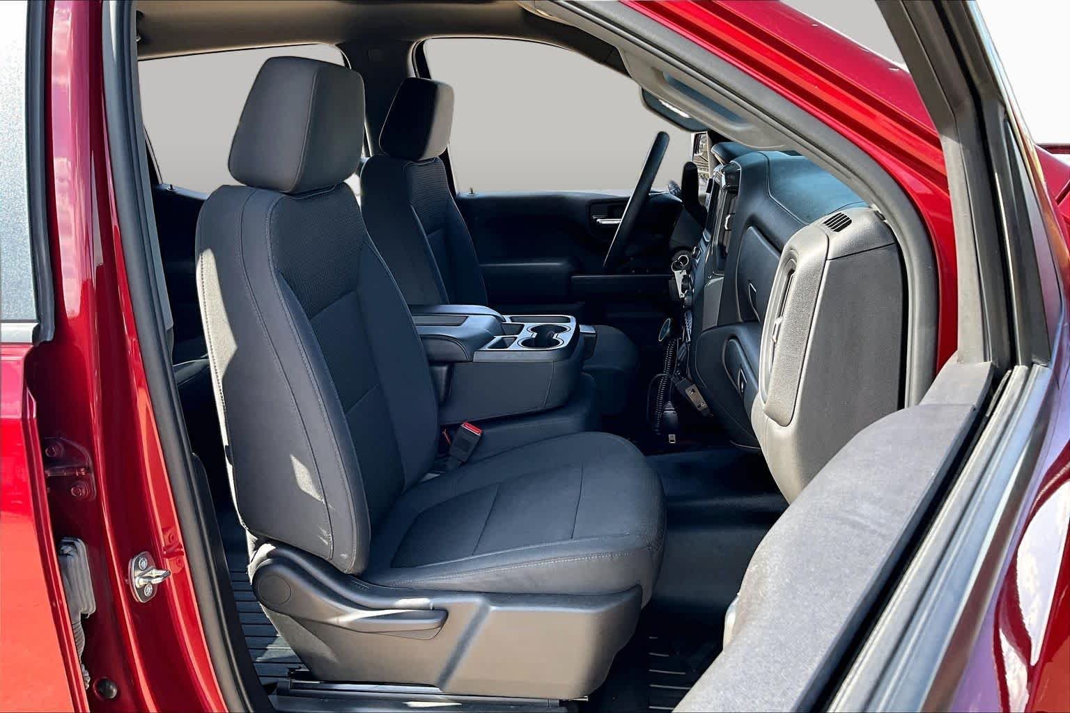 Used 2020 Cajun Red Tintcoat Chevrolet Custom Trail Boss image 8