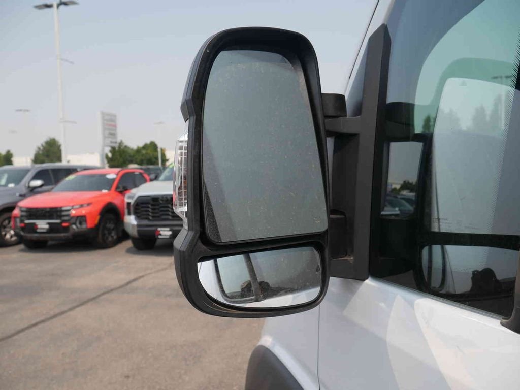 New 2026 Bright White Clearcoat RAM TRADESMAN image 21