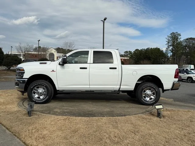 New 2026 Bright White Clear-Coat Exterior Paint RAM Tradesman image 4