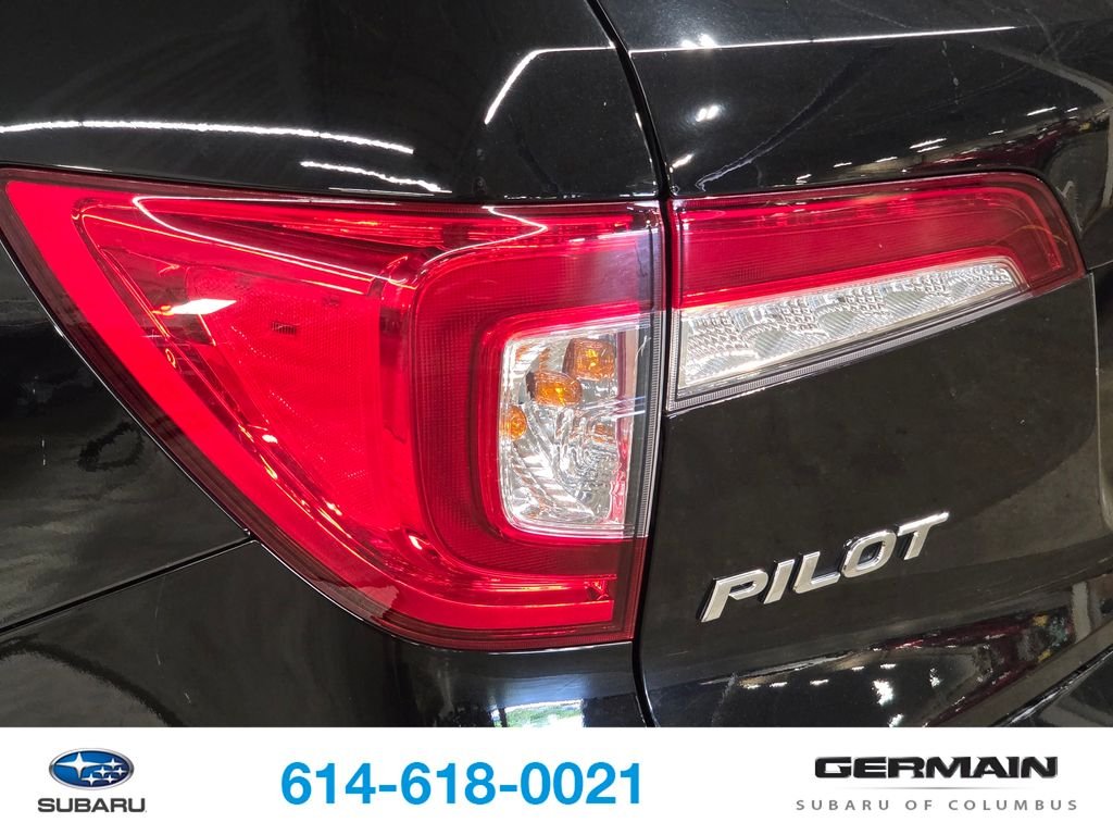 Used 2019  Honda EX image 15