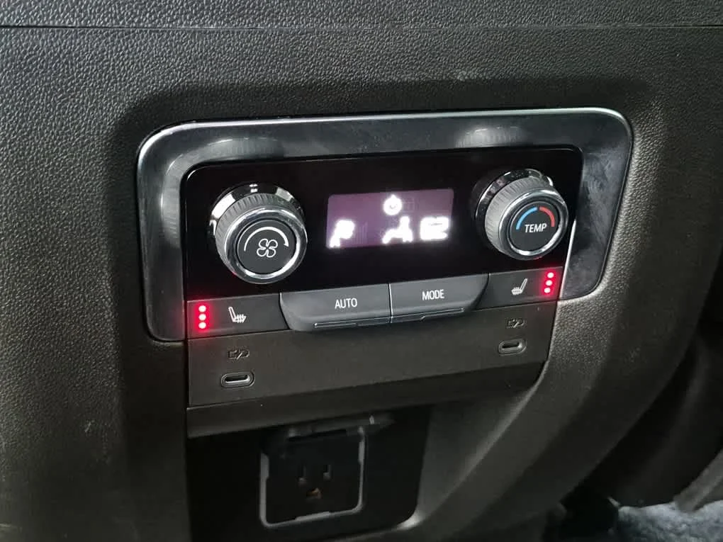Certified Used 2025 Black Chevrolet High Country image 9