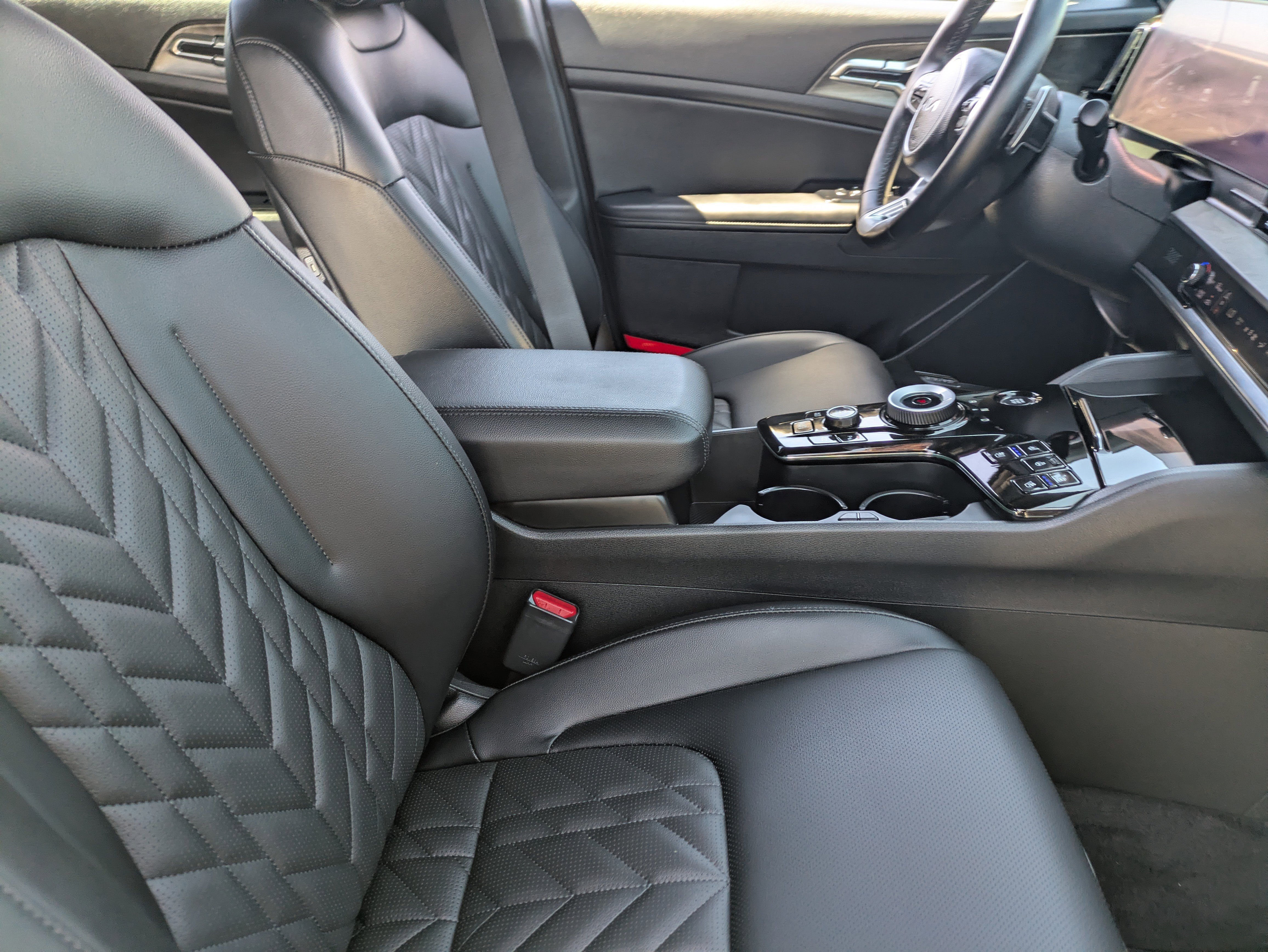 2025 Kia Sportage X-Line Prestige - Photo 12