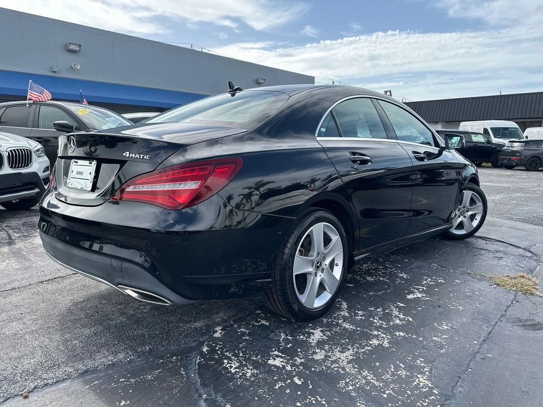 Used 2019 Black Mercedes-Benz 4MATIC® image 2